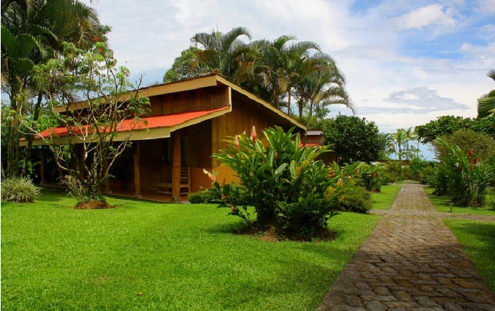 Catarata Eco-Lodge